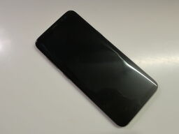 Smartphone SAMSUNG Galaxy S8 (bemærk skader)