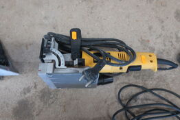 Lamelfræser DEWALT DW682-QS