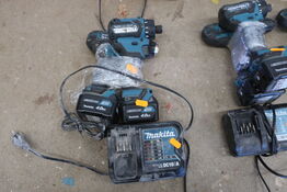 2 stk. akku håndværktøj MAKITA med 2 stk. batterier og lader