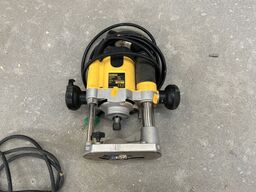 Overfræser DEWALT DW621