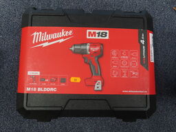 Boremaskine MILWAUKEE M18 BLDDRC