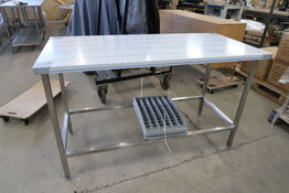Rustfri stålbord 140x65xH90cm