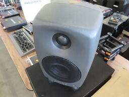 2 stk. Monitorhøjtalere - GENELEC 8320A