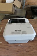 Projektor EPSON 695WI