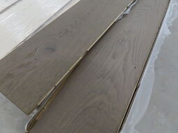 63 kvm. Parketgulv - Oak Graphite Grey