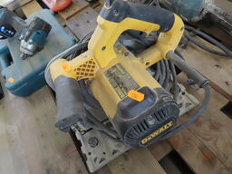 Dyksav med skinner - DEWALT DWS520