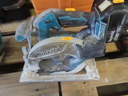 Rundsav og Batteri - MAKITA DHS680