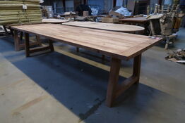 Havebord i teaktræ - 300 cm (Udstillingsmodel)