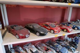 5 stk. legetøjsbiler