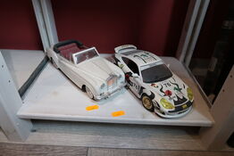 2 stk. legetøjsbiler