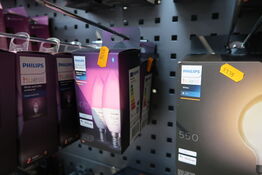 2 pakker pærer PHILIPS HUE White And Color Ambiance 470