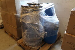 3 stk. Tønder med spiritus 