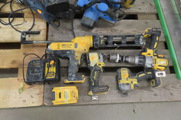 4 stk. Akkue-værktøj DEWALT