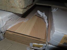 42 kvm. Laminatgulv - Beech