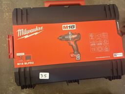 MILWAUKEE skruemaskine M18BLPD2