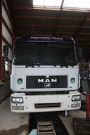 Lastbil MAN 14.224 m. HIAB kran