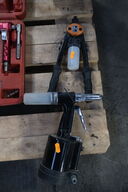 2 stk. nittepistoler