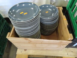 Dybe tallerkener ca. 75 stk.