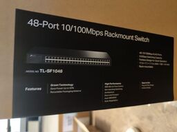 Netværksswitch TP-LINK TL-SF1048 48 port (ubrugt)