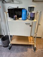 AV vogn inkl. indhold