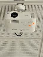 Projektor BENQ MW620 inkl. lærred