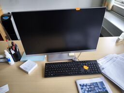 27" HP EliteDisplay E273, tastatur m.v.