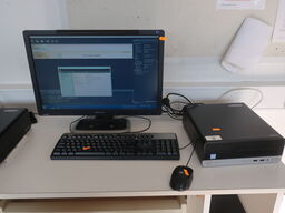 HP 22" skærm L2208w (PC medfølger ikke)