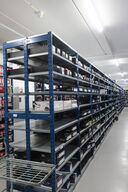 30 fag lagerreoler med indhold