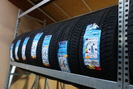 7 stk. dæk SUPERIA 205/45R17 88V XL