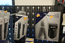 2 stk. tænger samt arbejdslamper BATO 