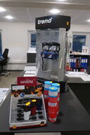 Målebånd, ligthere m.v. 