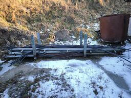 Stativ med div. Slanger samt rør