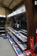 Butiksinventar uden indhold