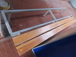 Bænk til omklædningsskab (MOMSFRI)