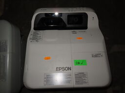 Projektor short throw - EPSON EB-675WI