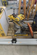 Akku-kap/geringssav DEWALT