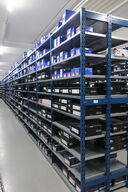 30 fag lagerreoler med indhold