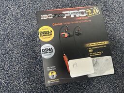 Noise Isolating earphones