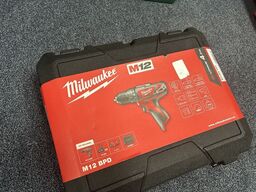 Milwaukee Skruemaskine M12 BDD