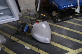 Arbejdslampe WÜRTH samt forlængerledning