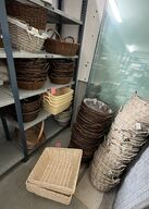 Stort Parti Kurve - Afhentes inden kl. 12