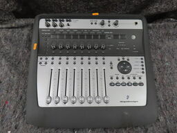 Mixer - DIGIDESIGN (MOMSFRI)