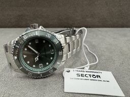 Armbåndsur SECTOR 230 36 MM 3H LIGHT GREEN DIAL SS BR