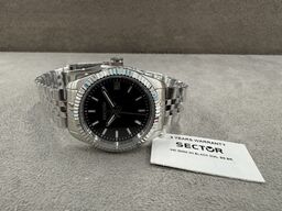 Armbåndsur SECTOR 240 32 MM 3H BLACK DIAL SS BR