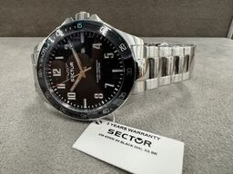 Armbåndsur SECTOR 230 43 MM 3H BLACK DIAL SS BR