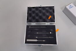 Kuffert med laboratorieudstyr