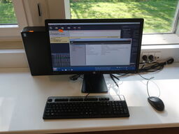 HP 23" skærm Elitedisplay E231 (PC medfølger ikke)