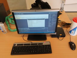 HP 22" skærm m. tastatur L2208w (PC medfølger ikke)