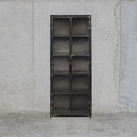 Nyt Vitrineskab RAW oxideret jern