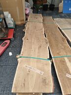 1 stk. Egetræsplanke str. 266 x 61 / 55 x 5,5